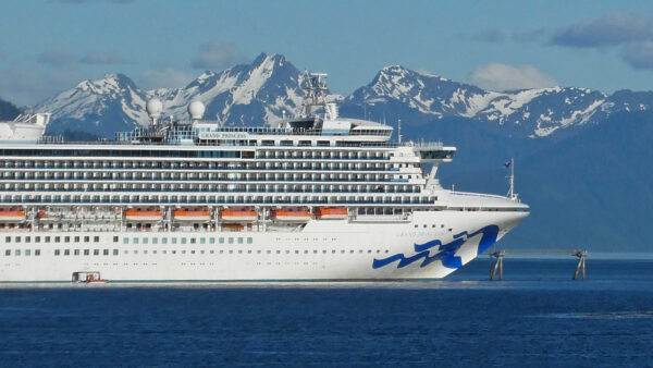 cruise ships dumping in canadian waters